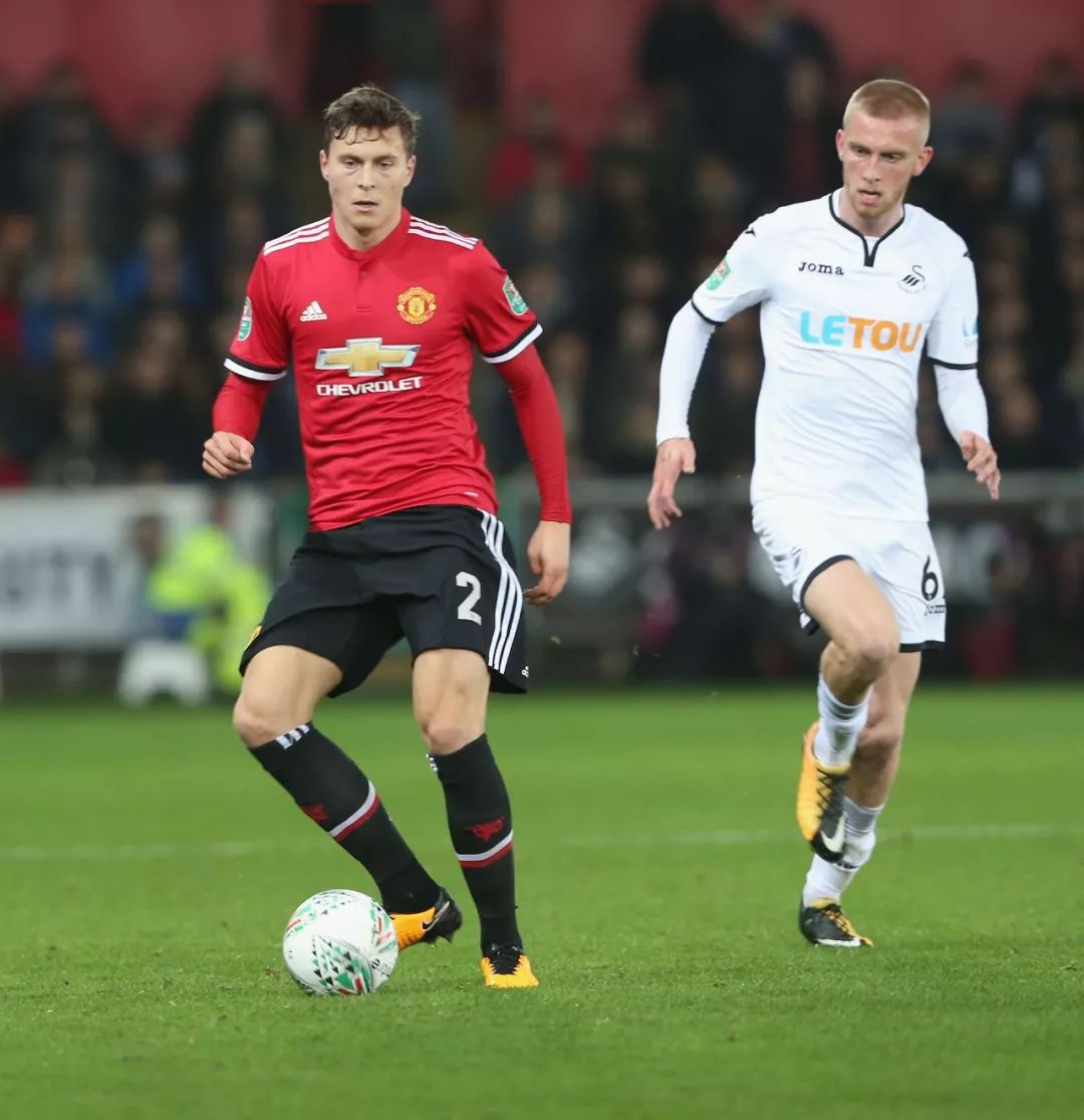 中流砥柱 中流砥柱